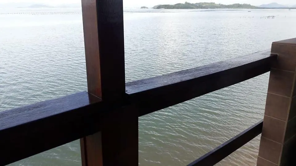 Solar Do Ribeirao - Apto Pe Na Areia - Florianopolis Apartment